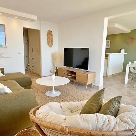 Superbe T3 Avec Terrasse Vue Apartment