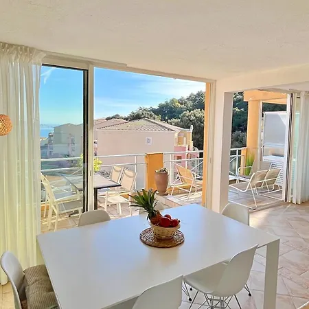 Superbe T3 Avec Terrasse Vue * Théoule-sur-Mer